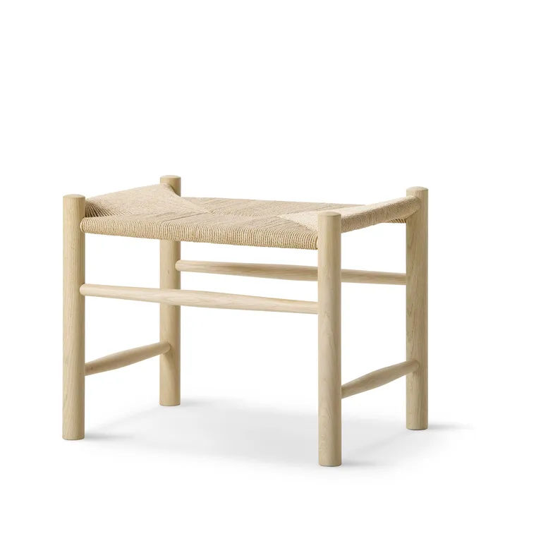 Sgabello J16, Quercia saponata naturale Fredericia Furniture