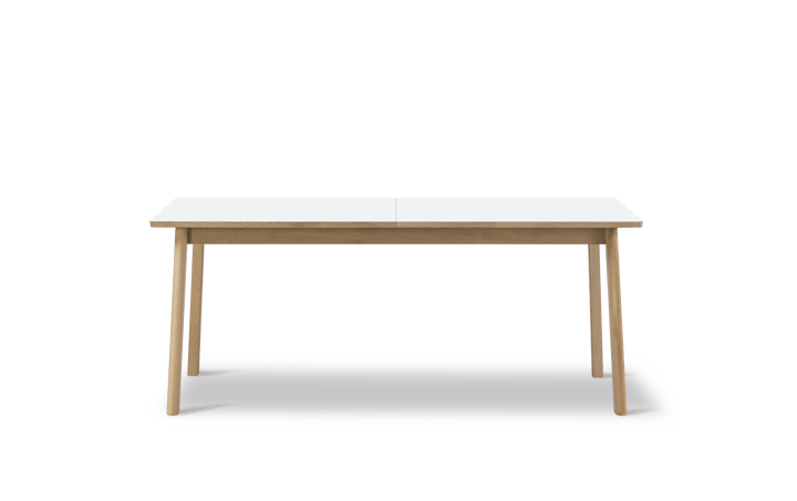 Tavolo Ana 180-280x95 cm - Nanolaminate bianco-Rovere saponato - Fredericia Furniture