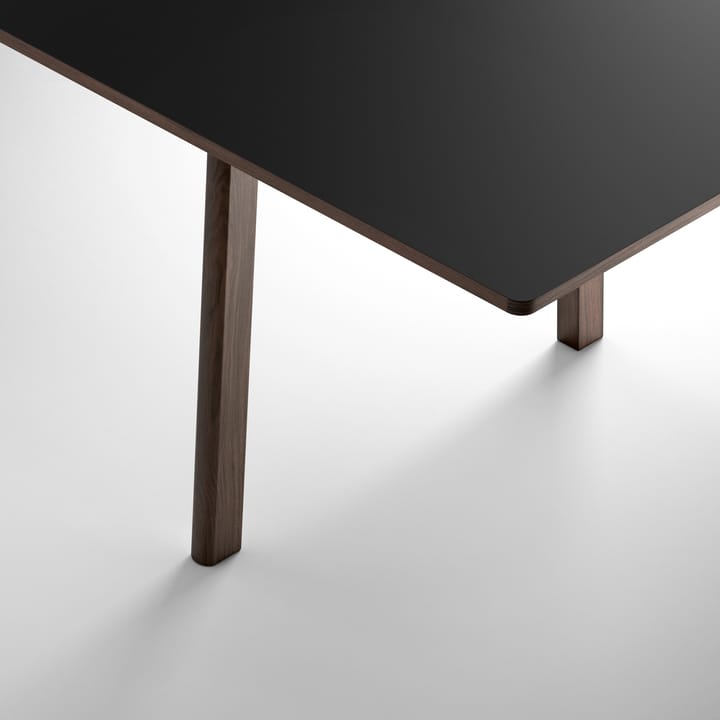Tavolo Ana 220-320x95 cm, Nanolaminato nero-rovere affumicato Fredericia Furniture