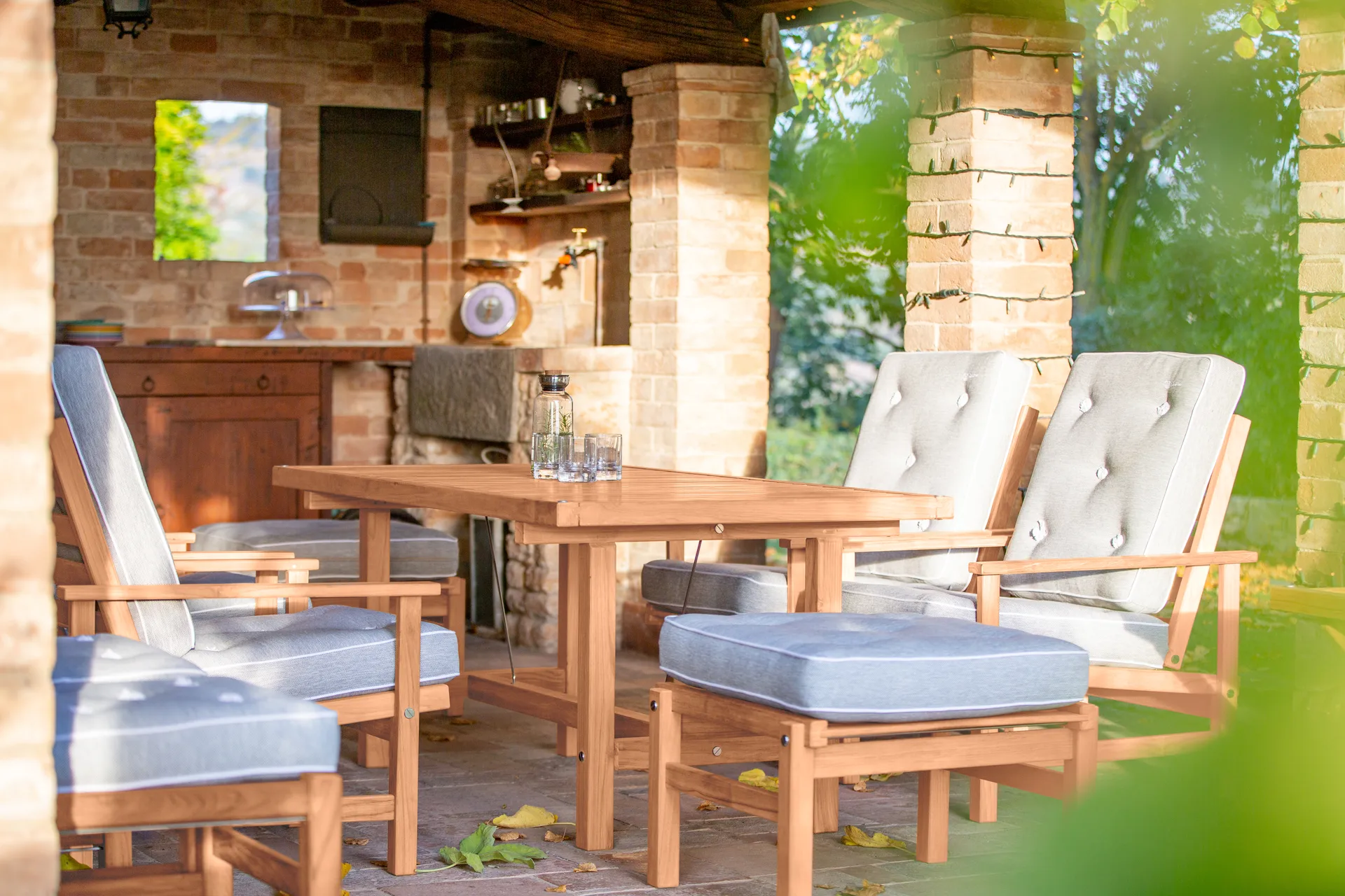 62 tavolo, Redwood, 155x85x65,5 cm Fri Form