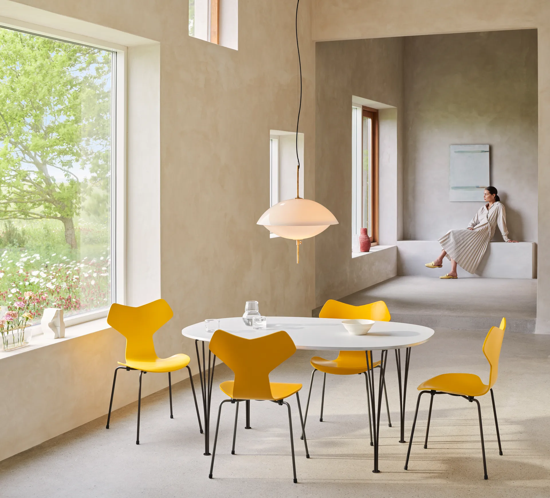 Lampada a sospensione Clam, Ø 55 cm
​ Fritz Hansen