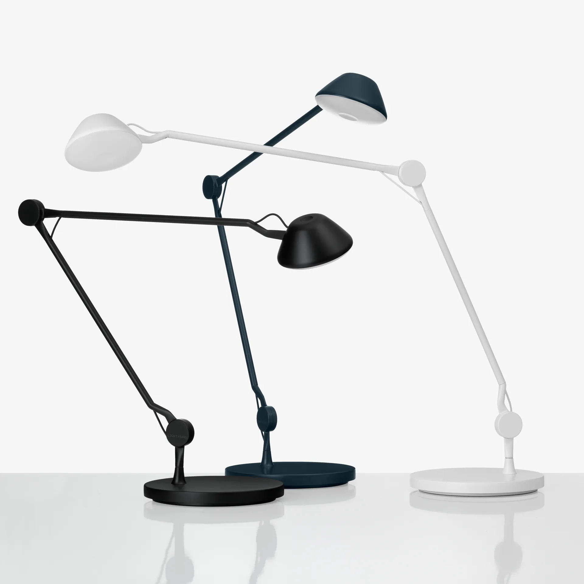 Lampada da tavolo AQ01, Nero Fritz Hansen