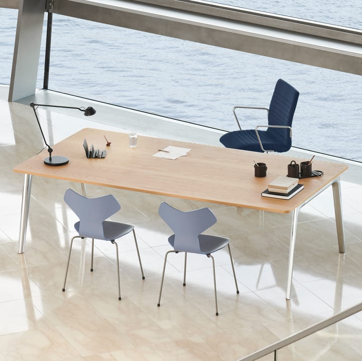 Lampada da tavolo AQ01, Nero Fritz Hansen