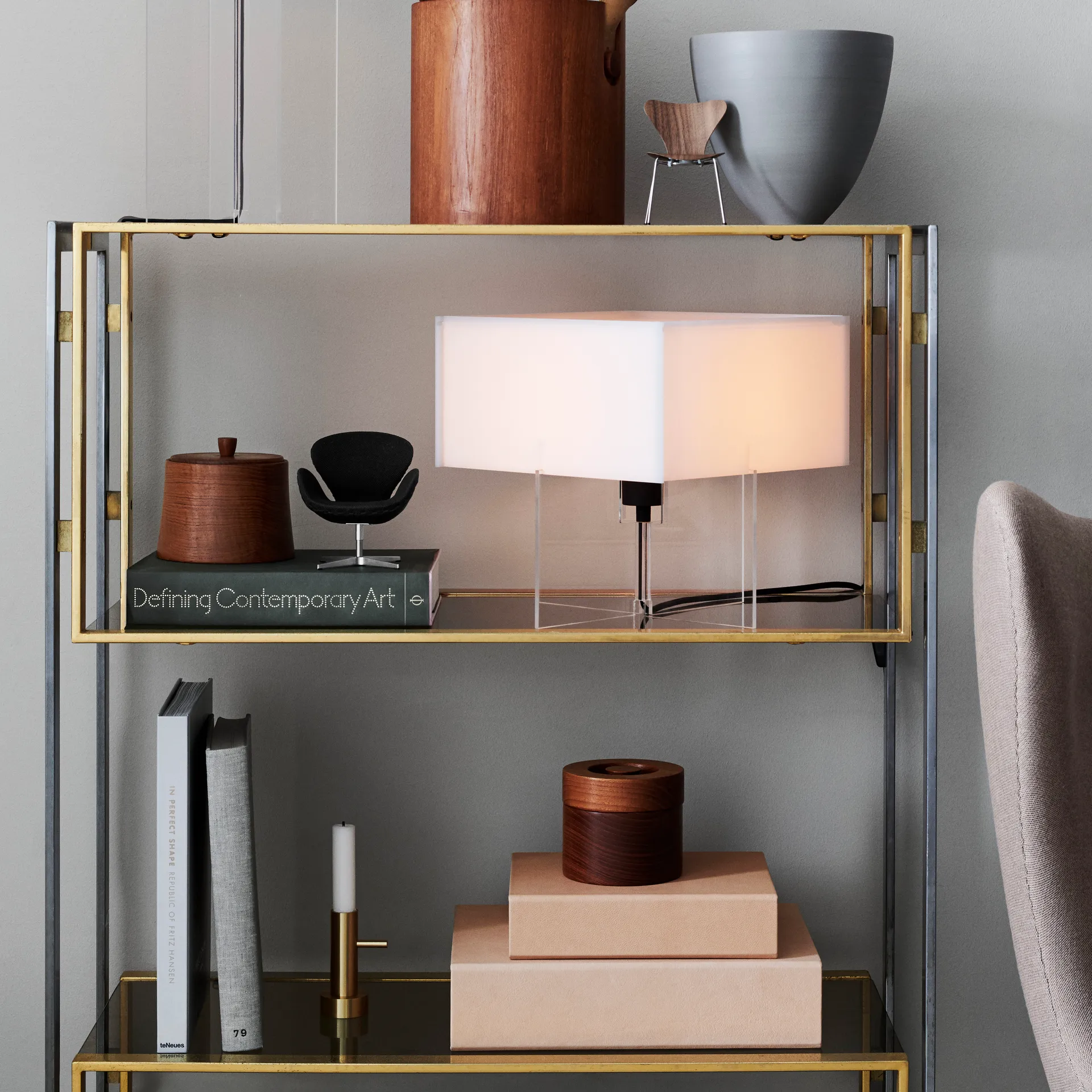 Miniatura Svanen, Nero Fritz Hansen