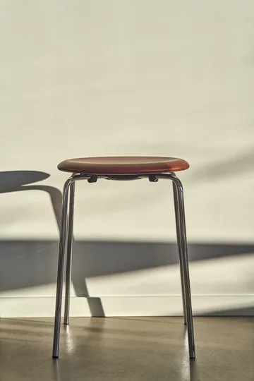 Sgabello Dot in pelle - Chestnut - Fritz Hansen