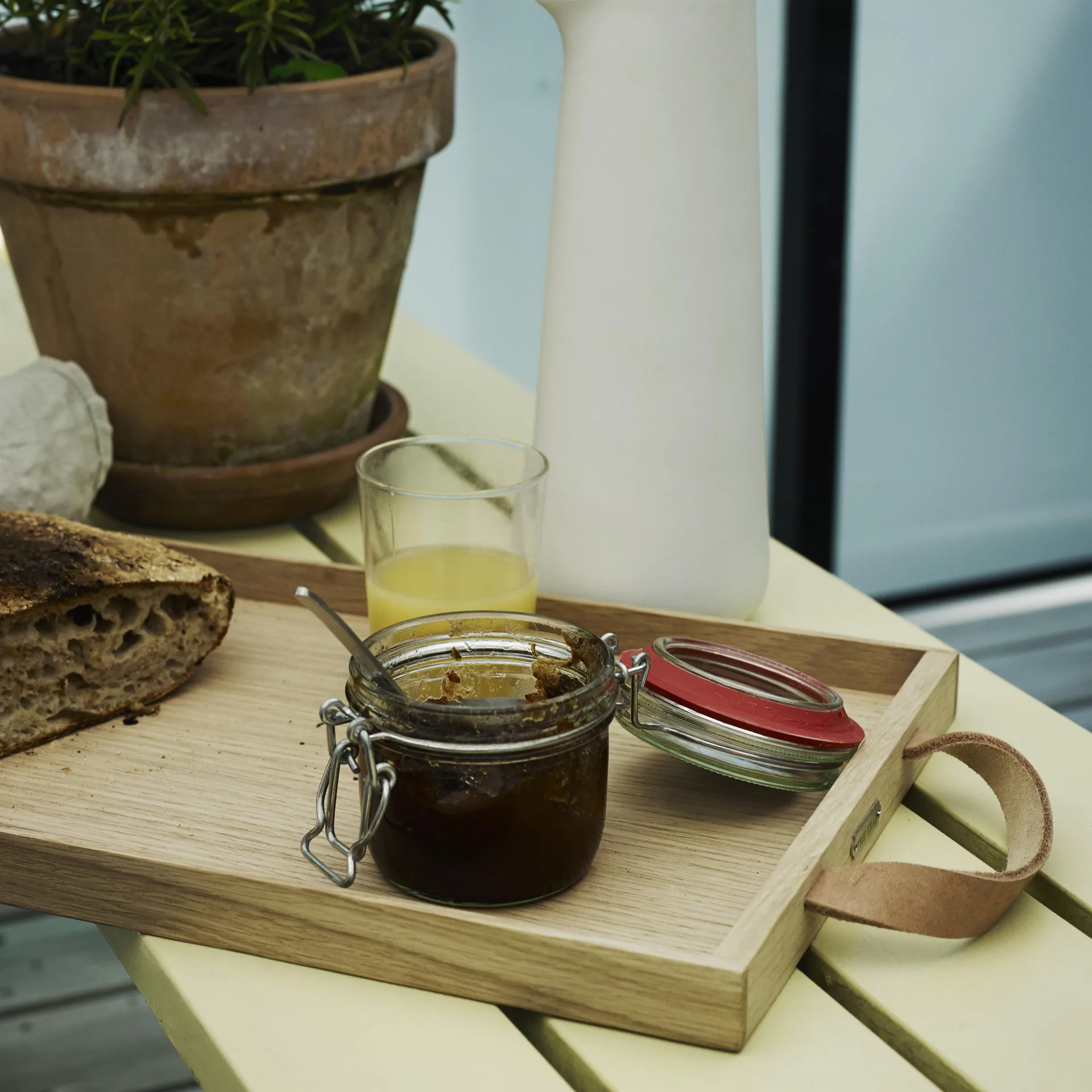 Vassoio Norr, Rovere Fritz Hansen