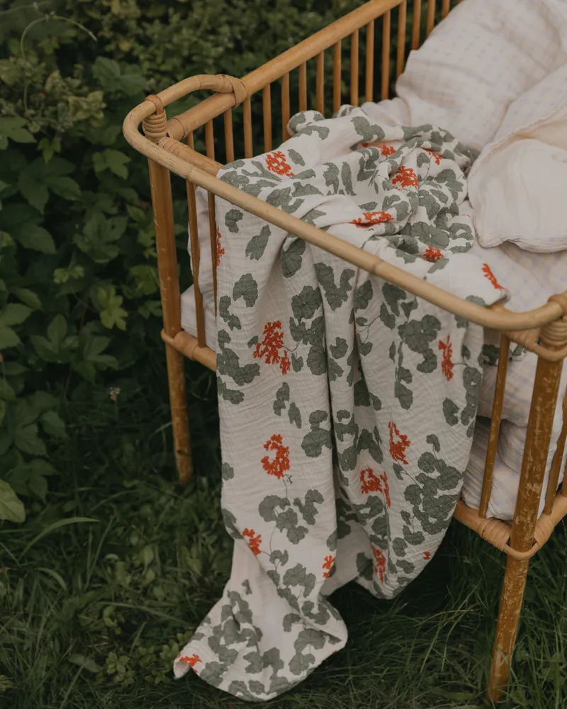 Coperta per neonati Pelargonium Muslin, 110x110 cm Garbo&Friends