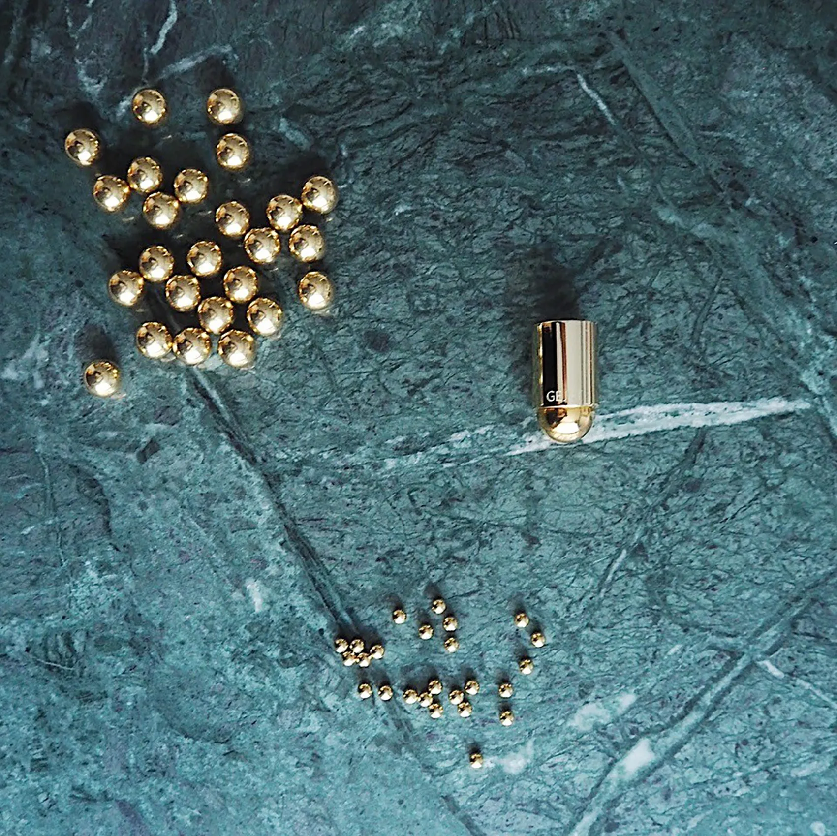 Candeliere Molekyl 1, ottone Gejst