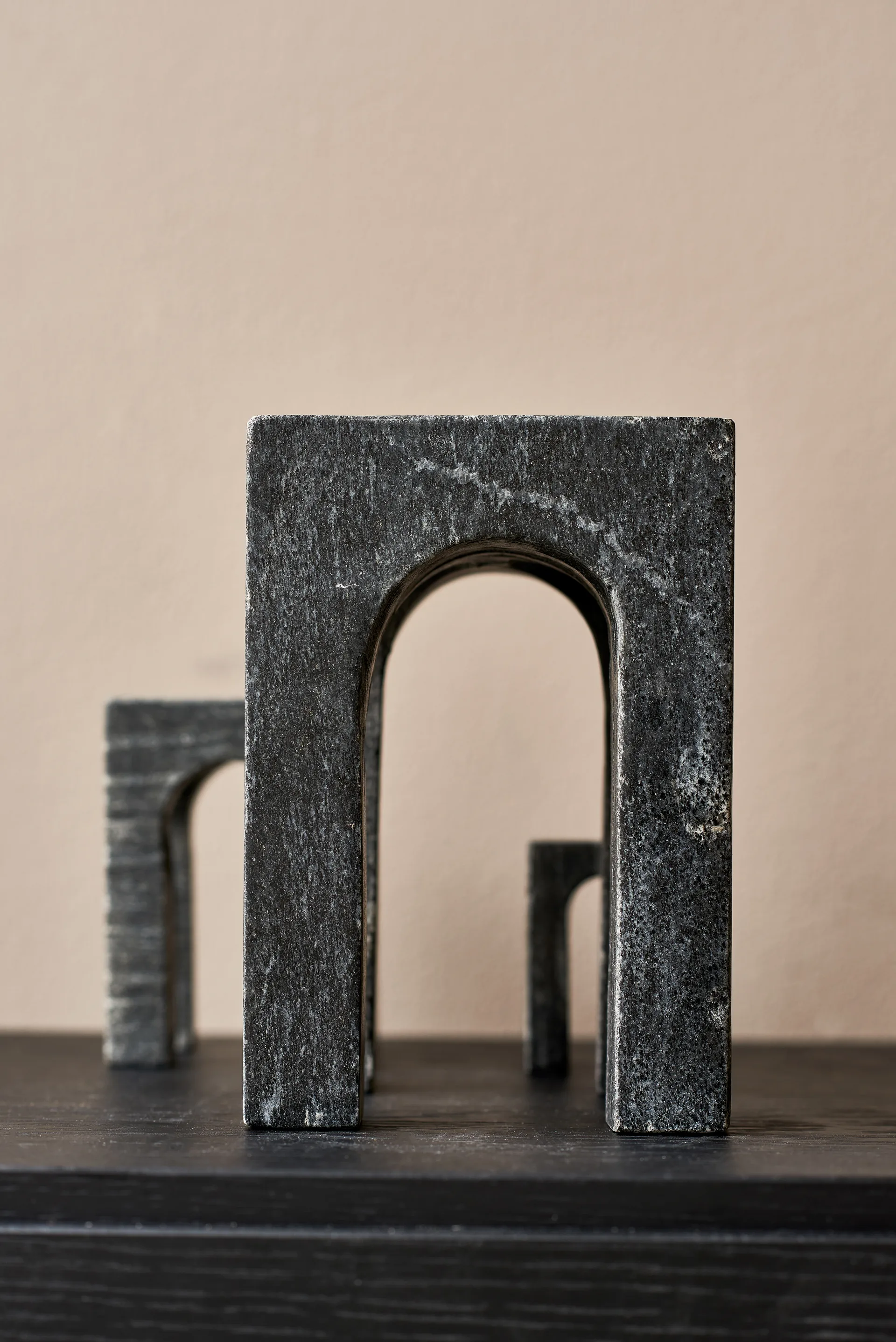 Fermalibro Arkis 3 pezzi, Nero Gejst