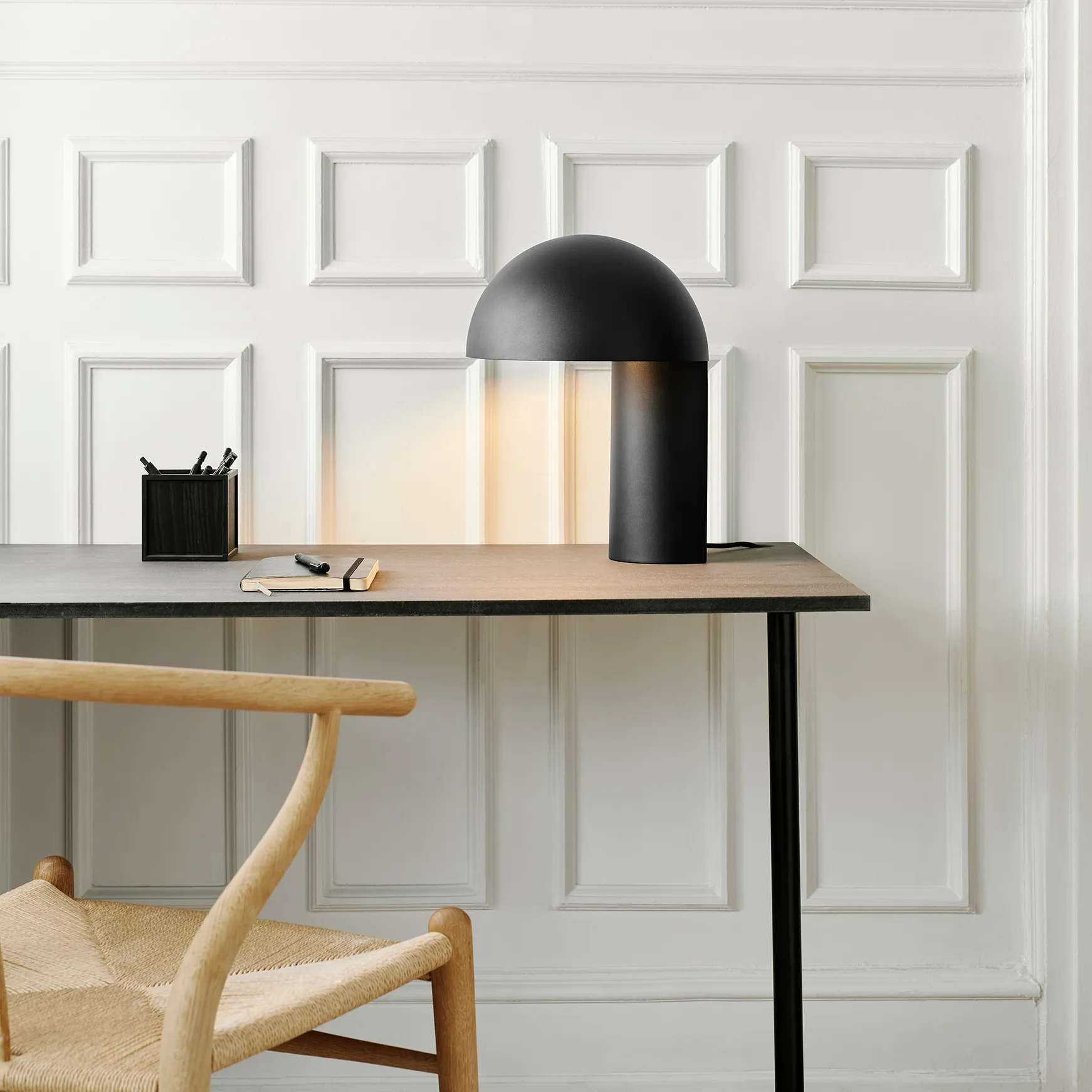 Lampada da tavolo Leery, 40 cm, nero Gejst