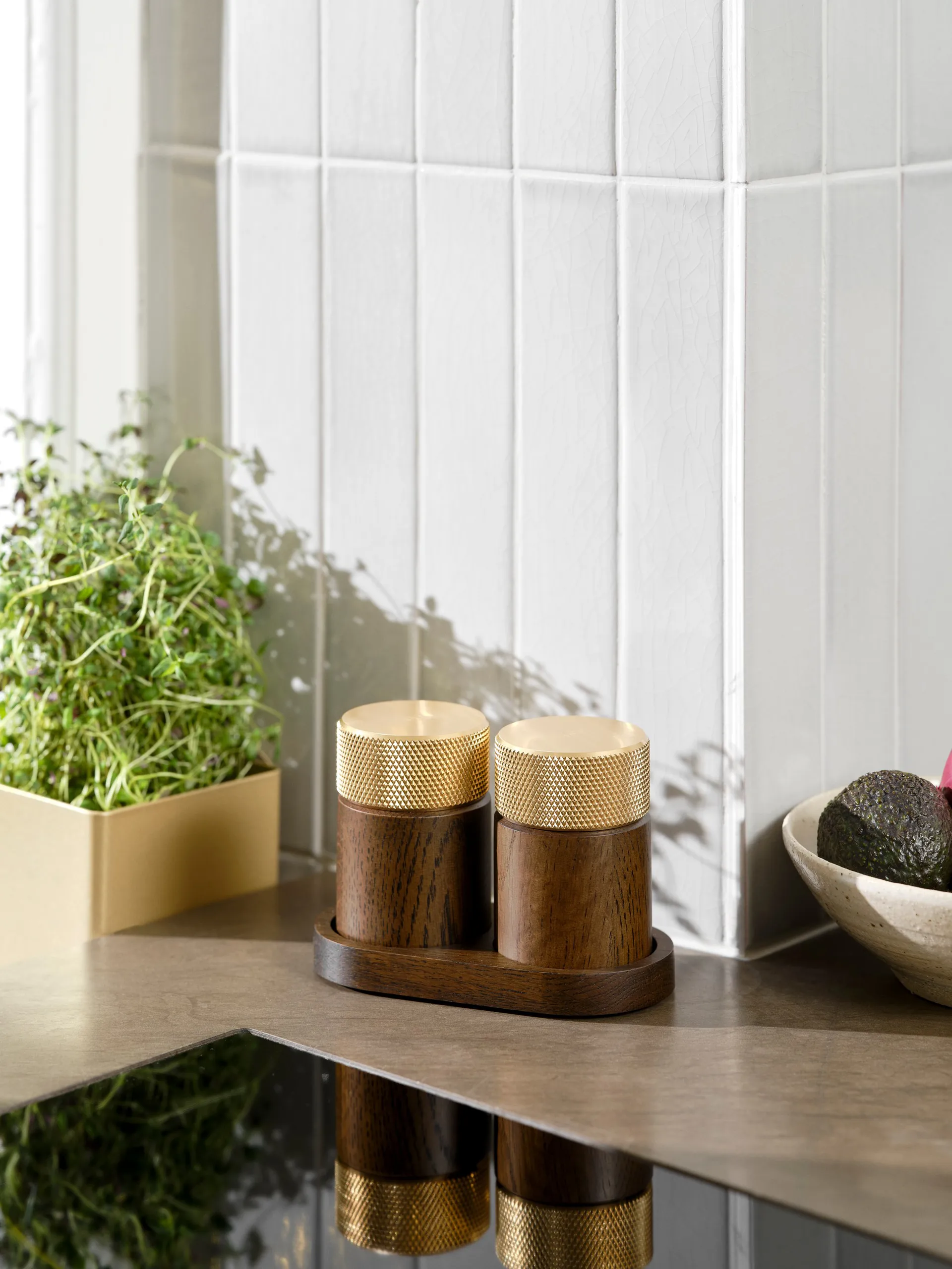 Macina sale e pepe Sina 6 cm, Frassino scuro-ottone Gejst