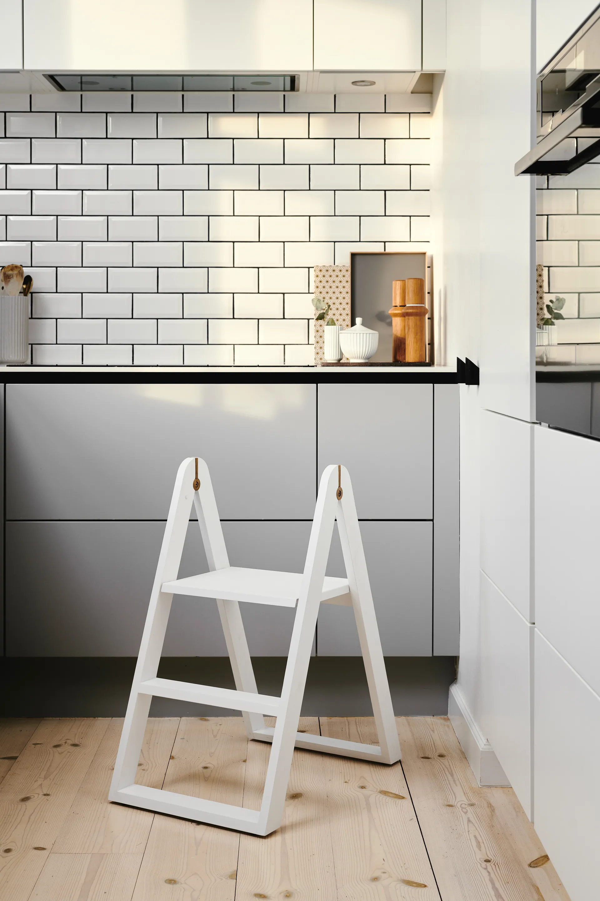 Scala a gradini Reech, Bianco Gejst