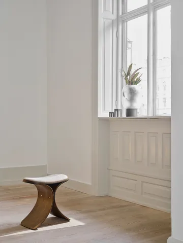 Sgabello Luno 48×28×72 cm - Rovere scuro-tessuto beige scuro - Gejst