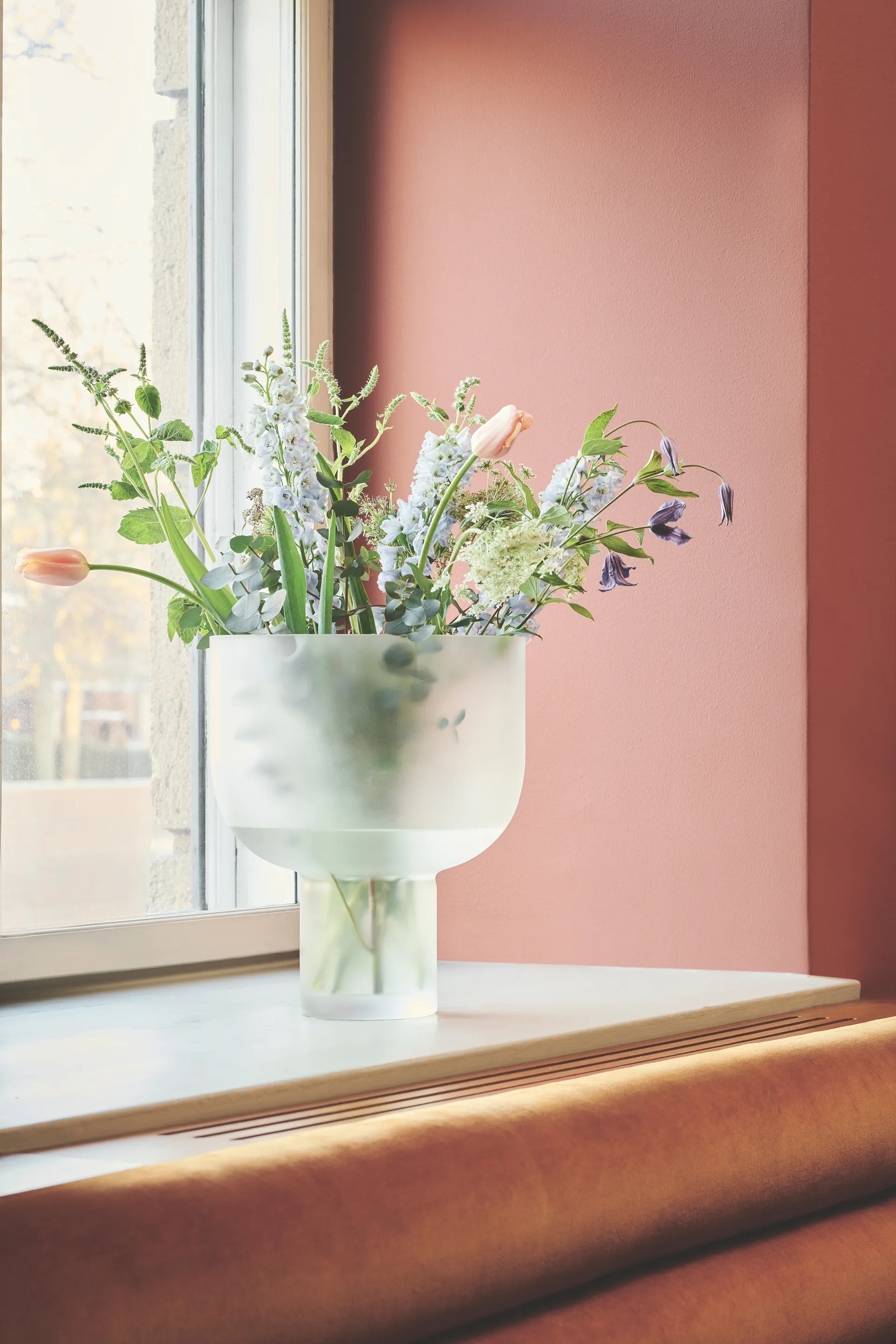 Vaso Nebl large, Frosted Gejst