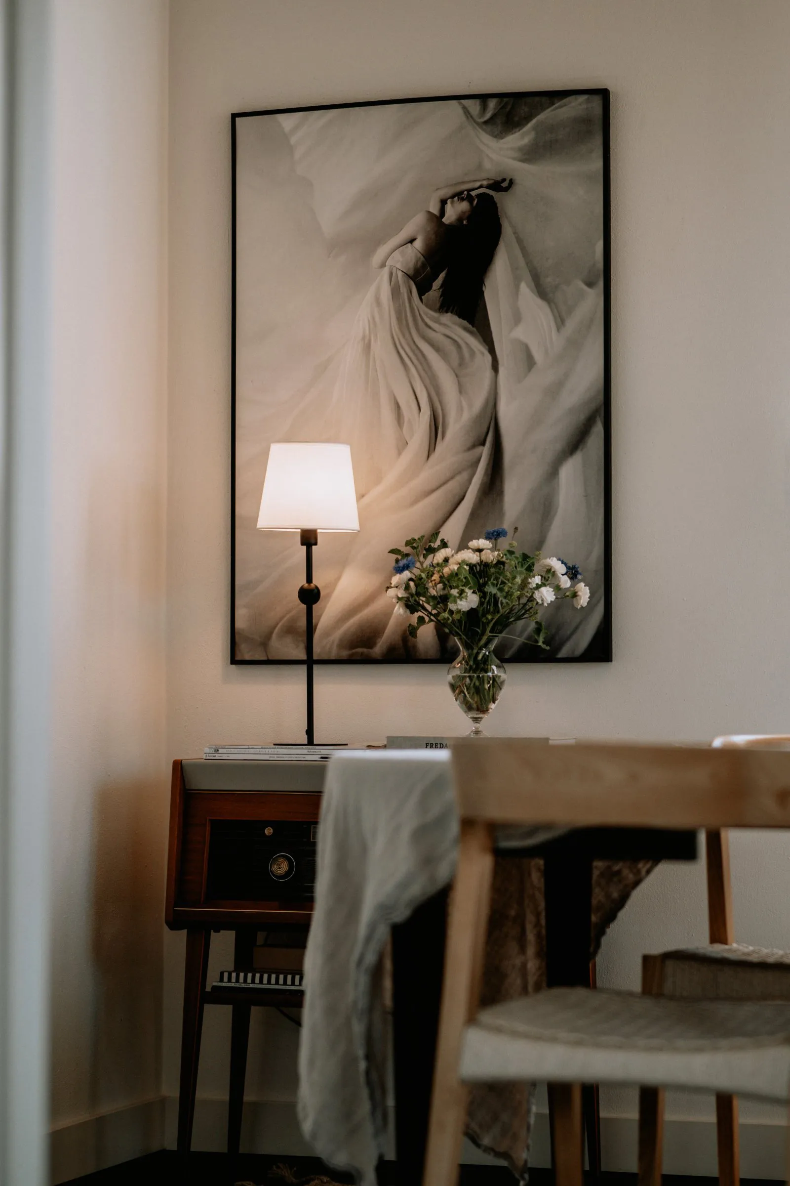 Base lampada Astrid, Nero Globen Lighting