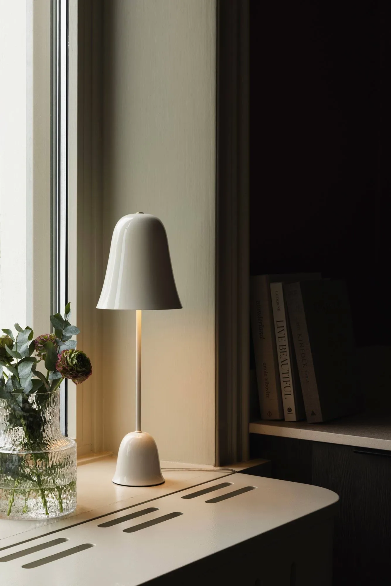 Blåklockan lampada da tavolo, Avorio (bianco), Ø16xH50 cm Globen Lighting