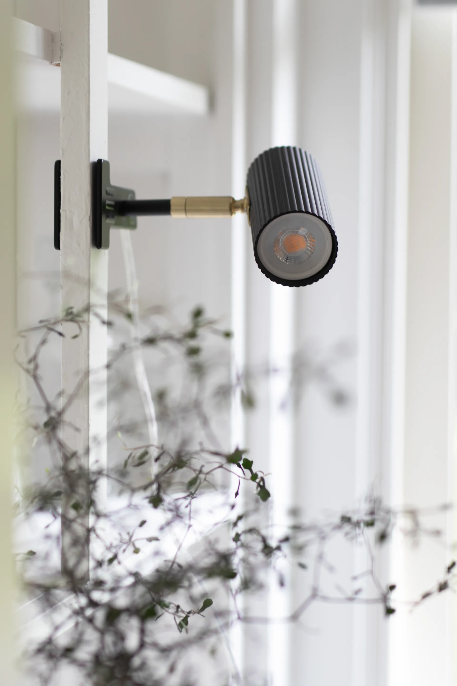 Lampada a morsetto Hubble , Nero Globen Lighting