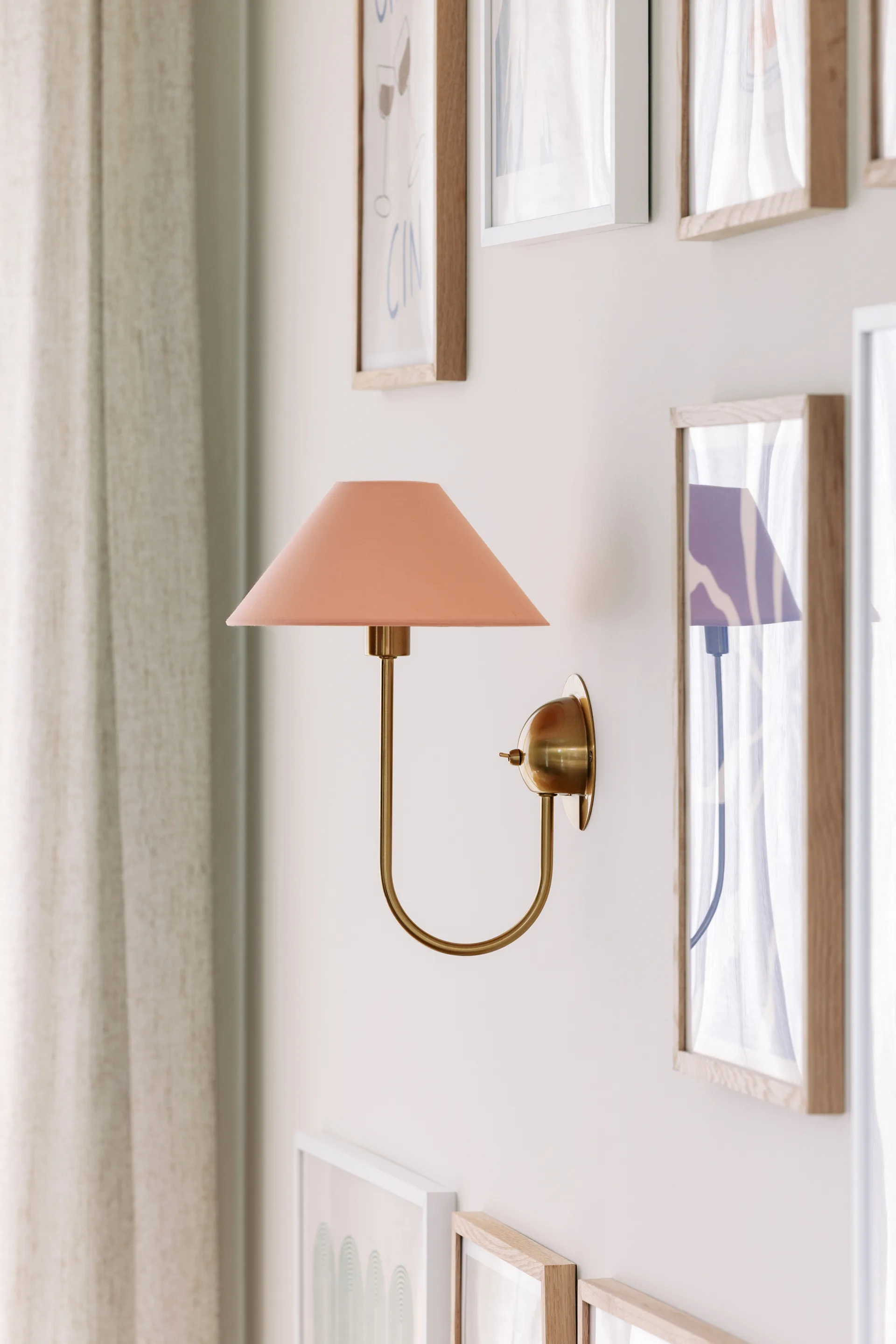 Lampada da parete Iris, Blush Globen Lighting