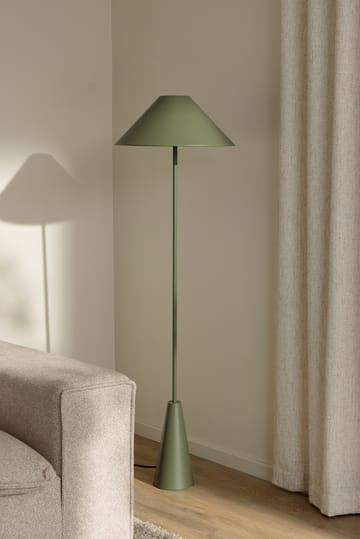 Lampada da pavimento Cannes 140 cm - Verde muschio - Globen Lighting