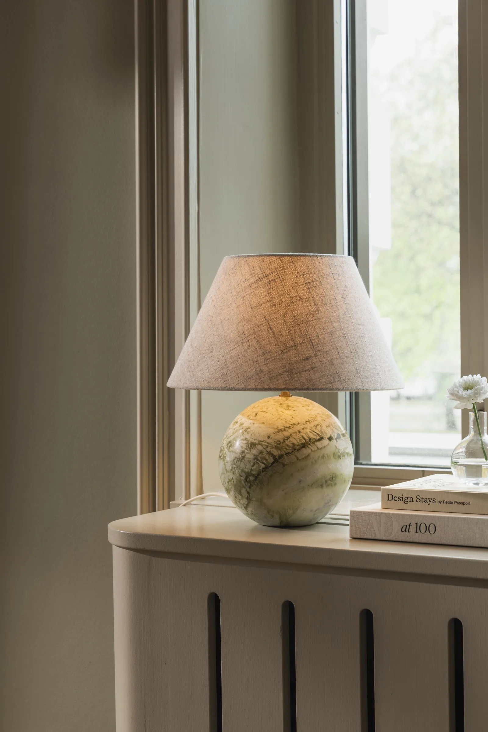 Lampada da tavolo Castello 35, Marmo verde chiaro Globen Lighting