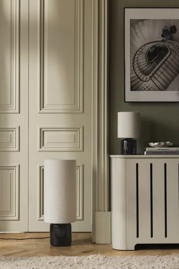 Lampada da tavolo Florian - Bouclé bianco/nero, Ø20x39 cm - Globen Lighting