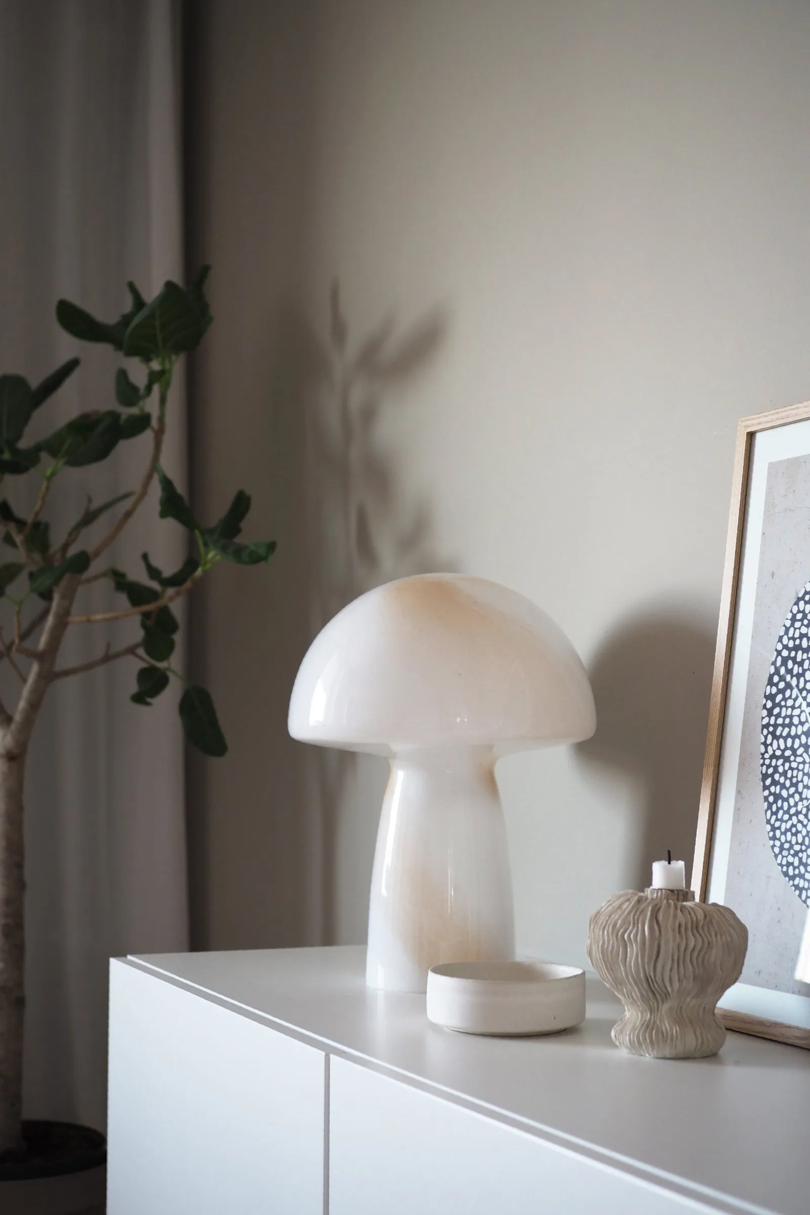 Lampada da tavolo Fungo beige, Ø 30 cm, alt. 42 cm Globen Lighting