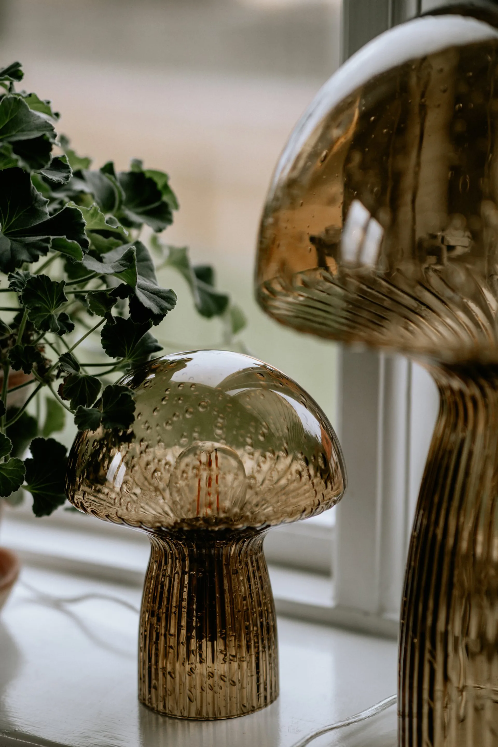 Lampada da tavolo Fungo Special Edition Marrone, Ø16 cm H20 cm Globen Lighting