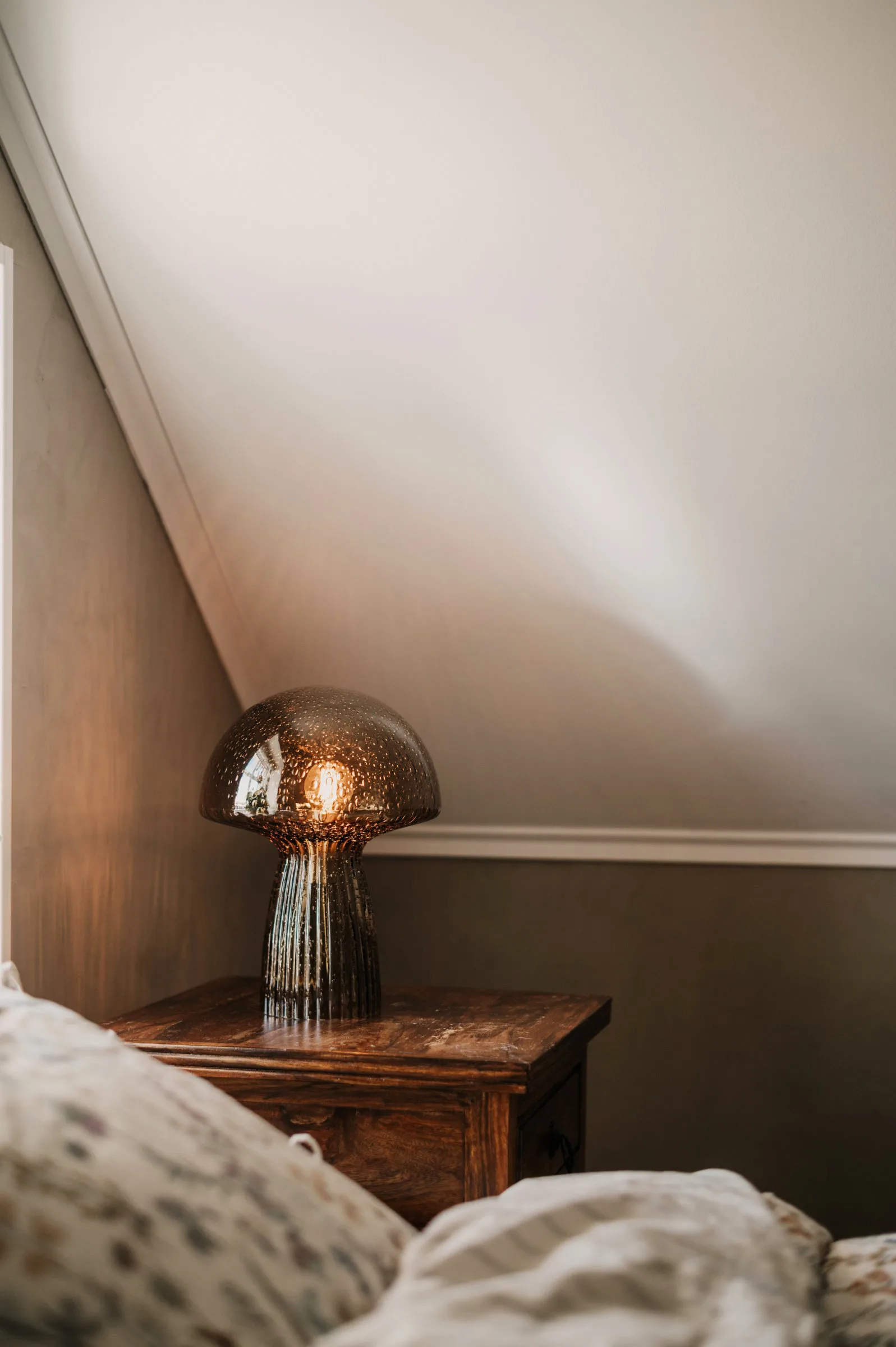 Lampada da tavolo Fungo Special Edition Marrone, Ø22 cm H30 cm Globen Lighting