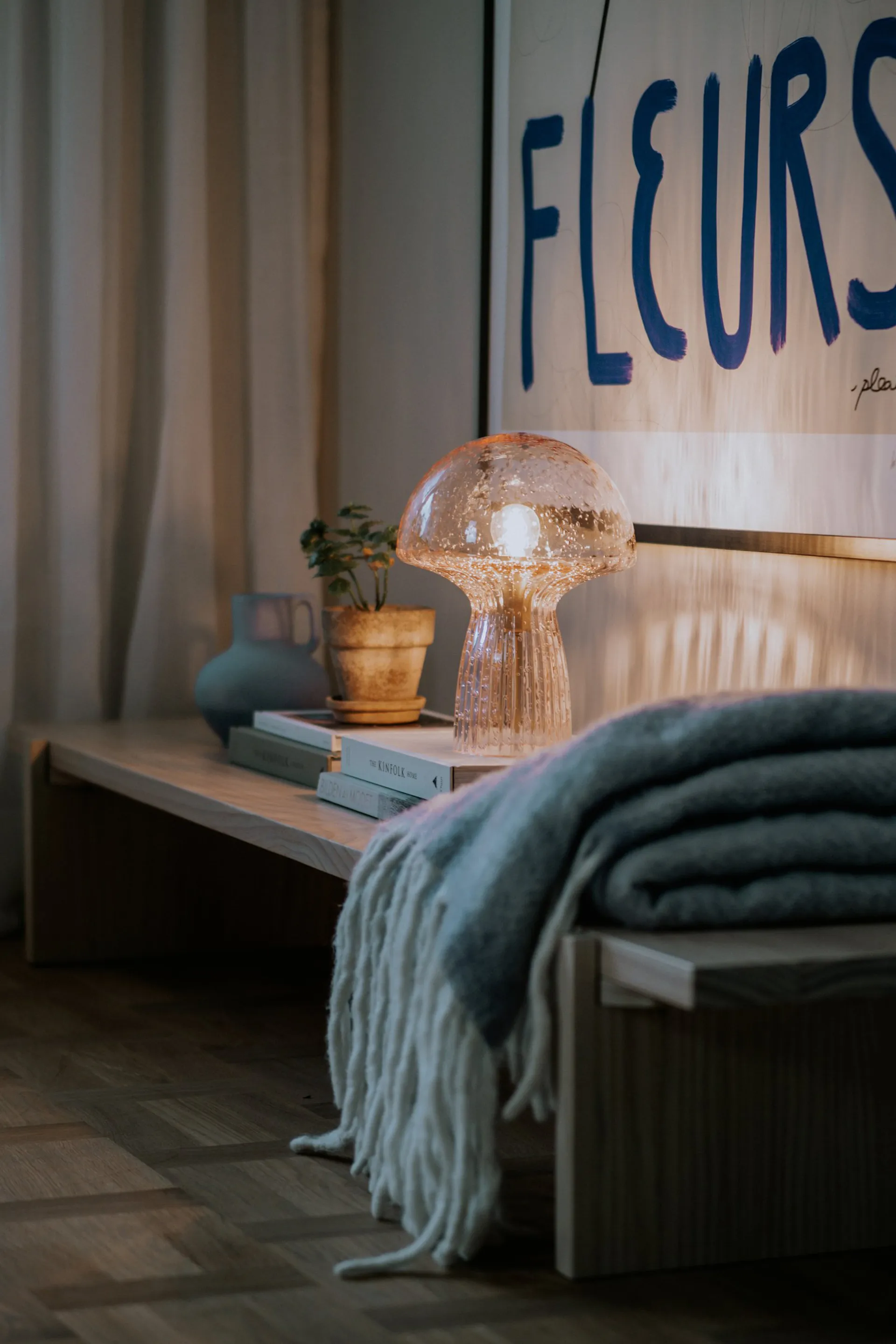 Lampada da tavolo Fungo Special Edition Rosa, Ø22 cm H30 cm Globen Lighting