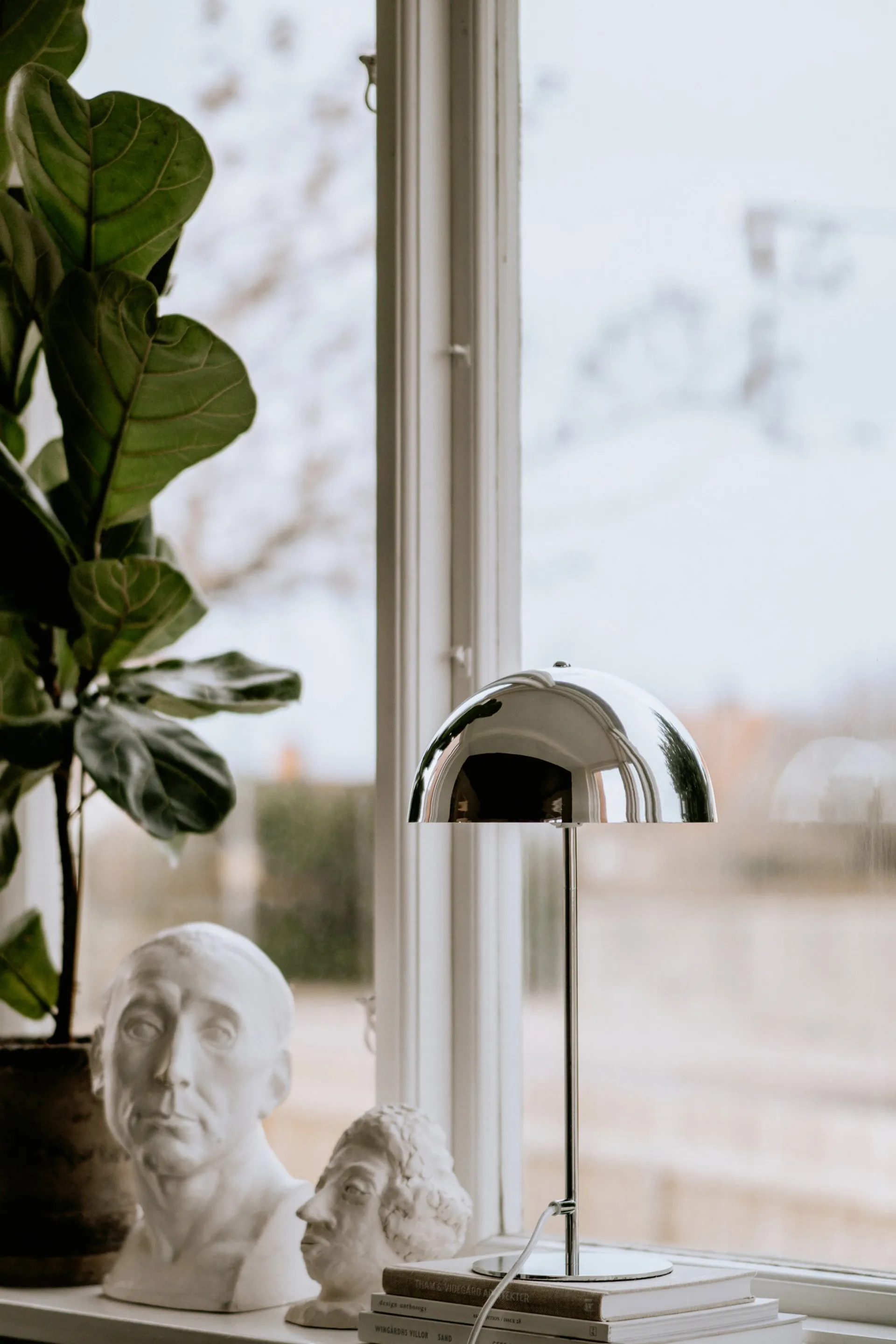 Lampada da tavolo Icon, Cromo Globen Lighting