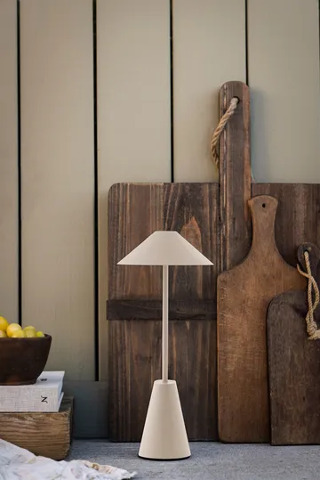 Lampada da tavolo portatile Cannes 32 - Fango - Globen Lighting