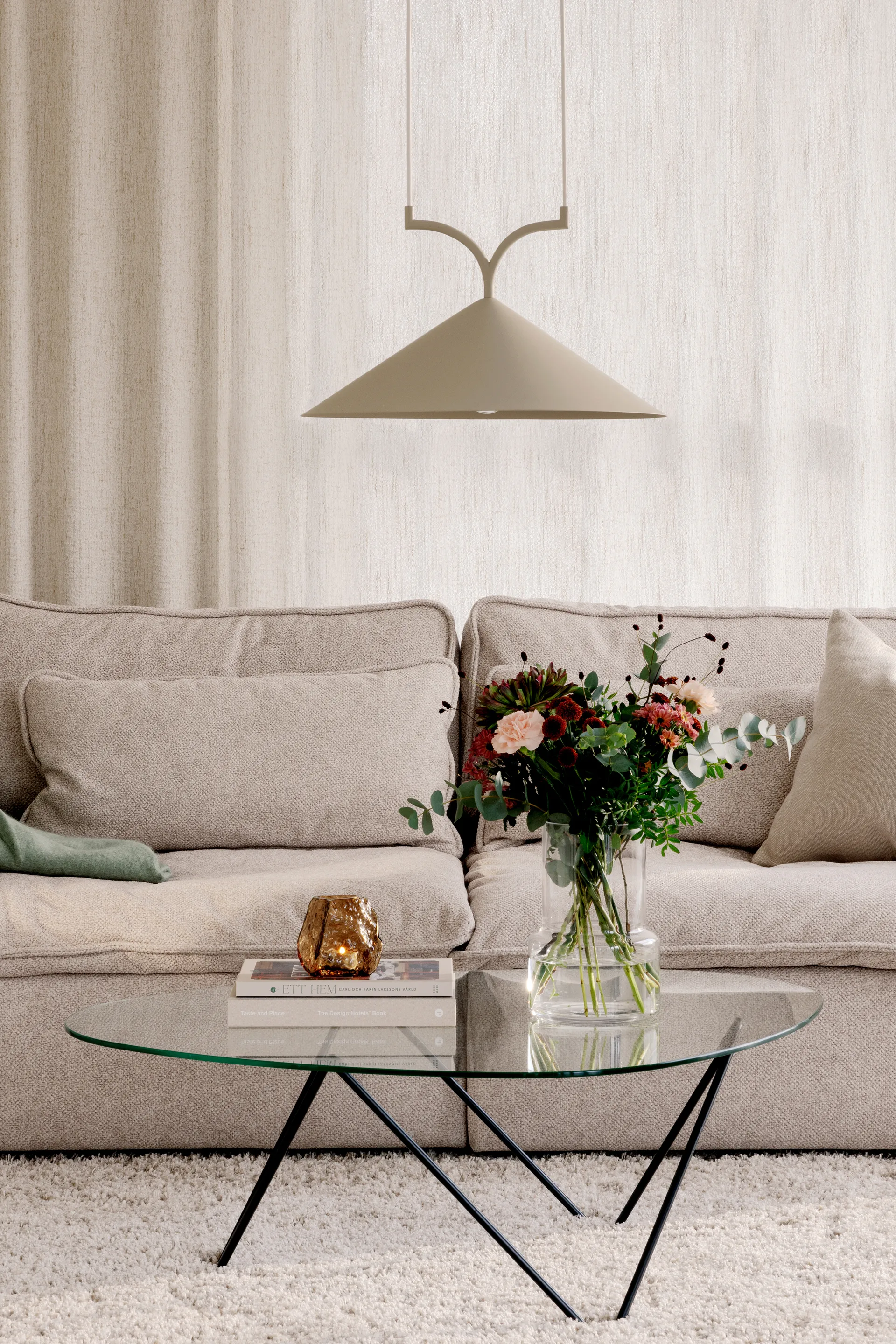 Lampadario Curve 50, Beige Globen Lighting