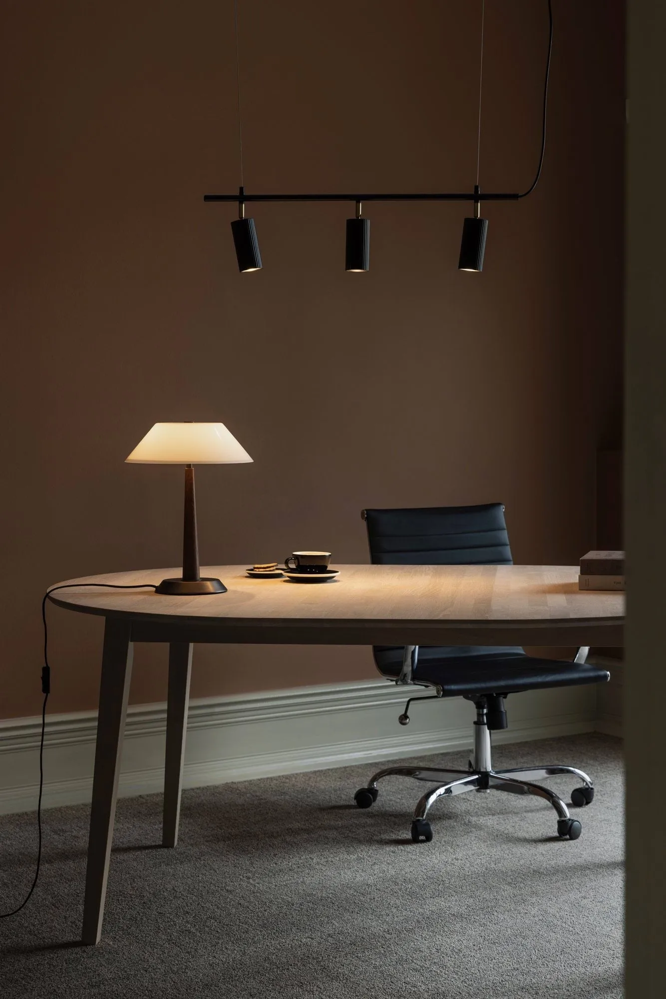 Ligna lampada da tavolo, Mordenzato marrone, Ø29x39,2 cm Globen Lighting