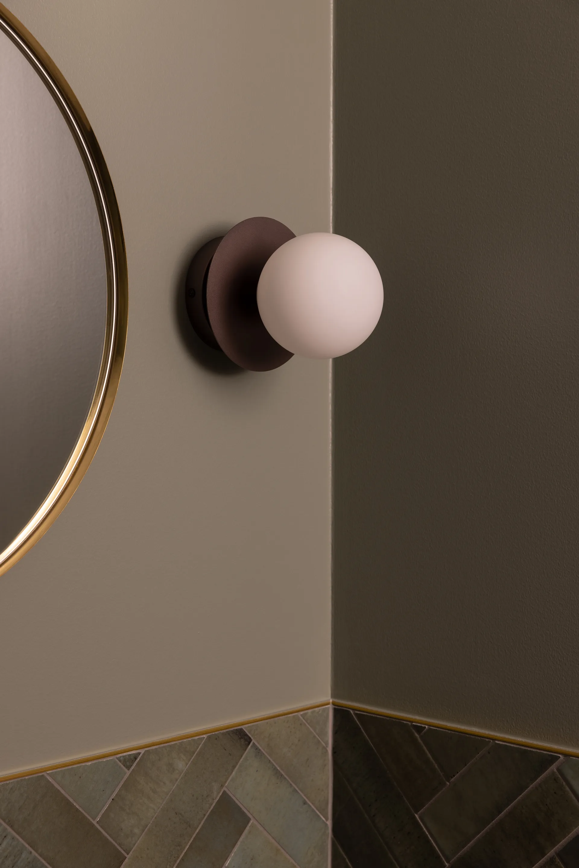 Plafoniera Art Deco, Bronzo-bianco Globen Lighting