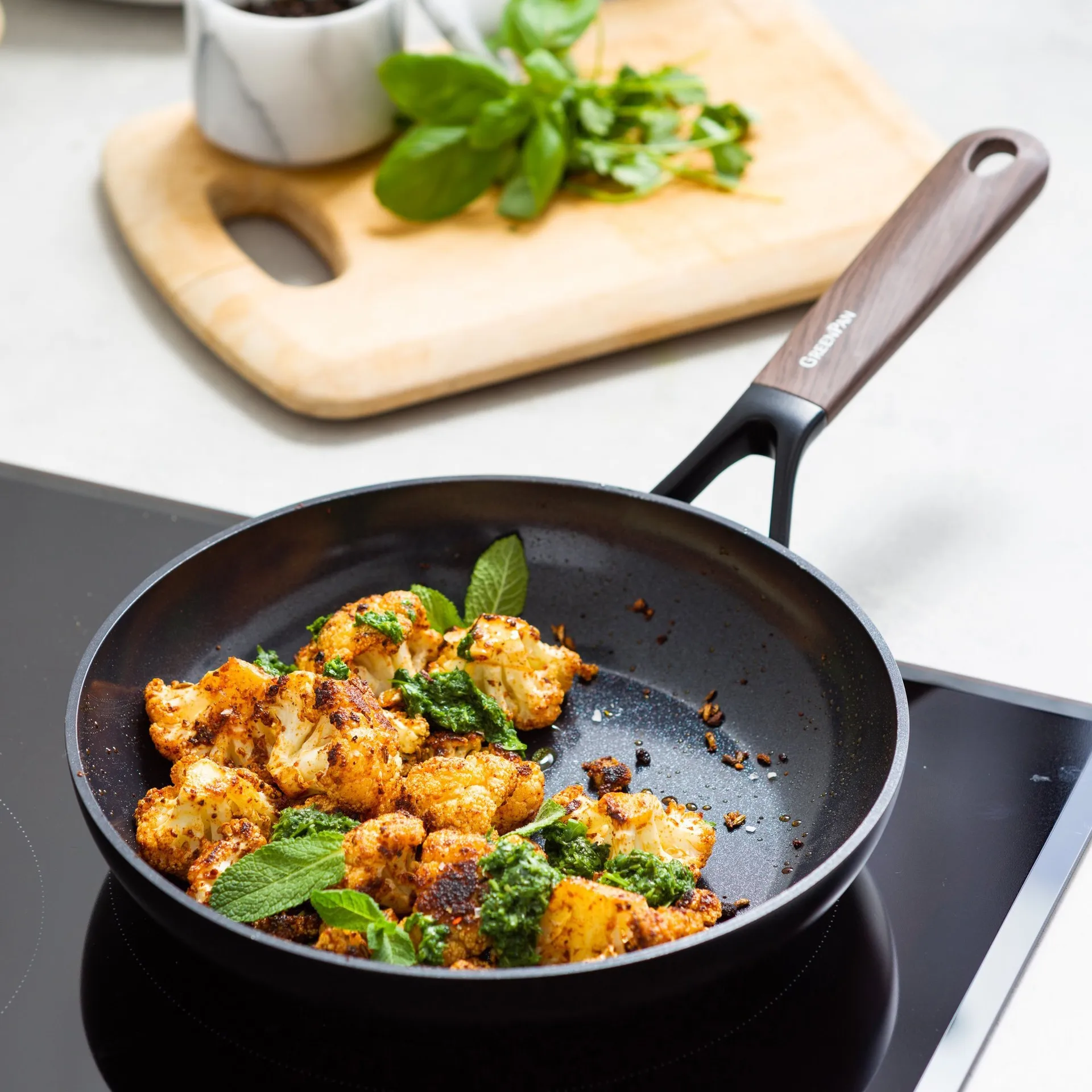 Padella Eco Smartshape 24 cm, Dark wood GreenPan