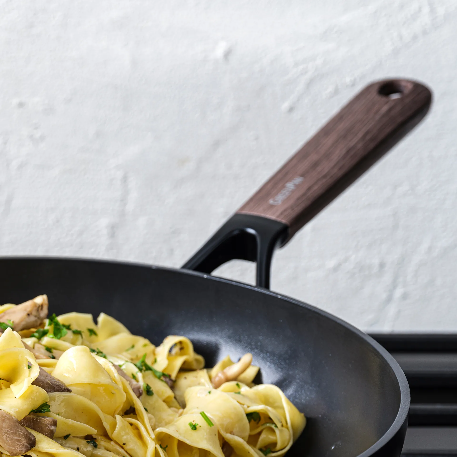 Wok Eco Smartshape 28 cm, Dark wood GreenPan