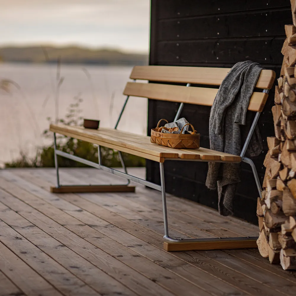 Divano 5, Supporto in teak zincato a caldo Grythyttan Stålmöbler