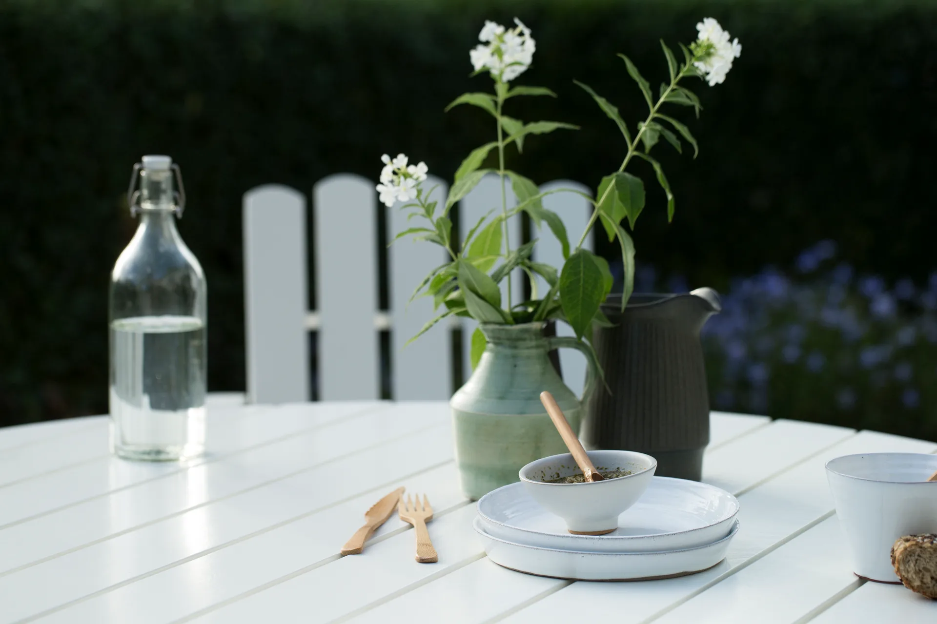 Gruppo da pranzo Grythyttan bianco 9A Ø120cm + 5 A2,  Grythyttan Stålmöbler