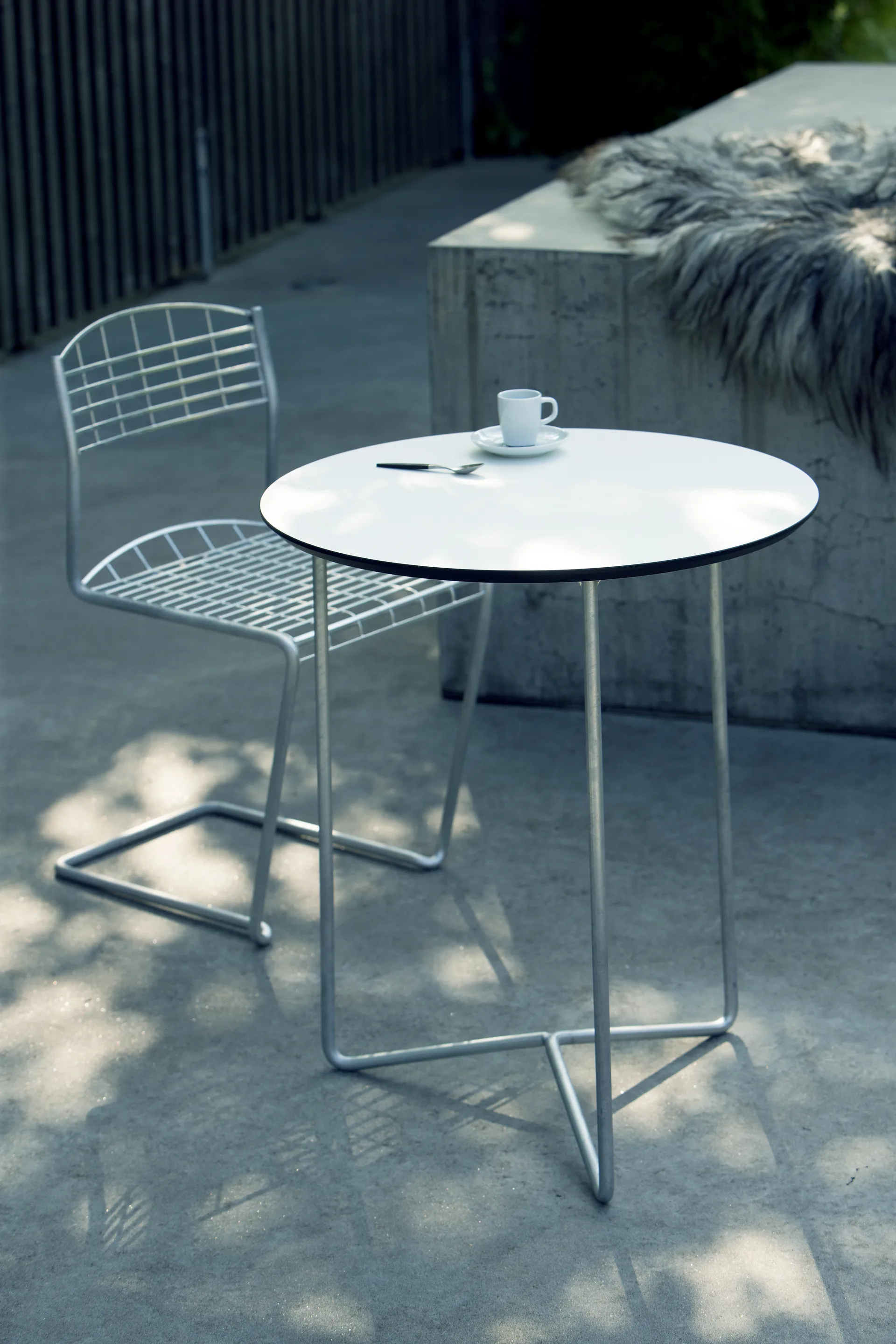 Gruppo tavolo High Tech - Ø60 cm,  Grythyttan Stålmöbler