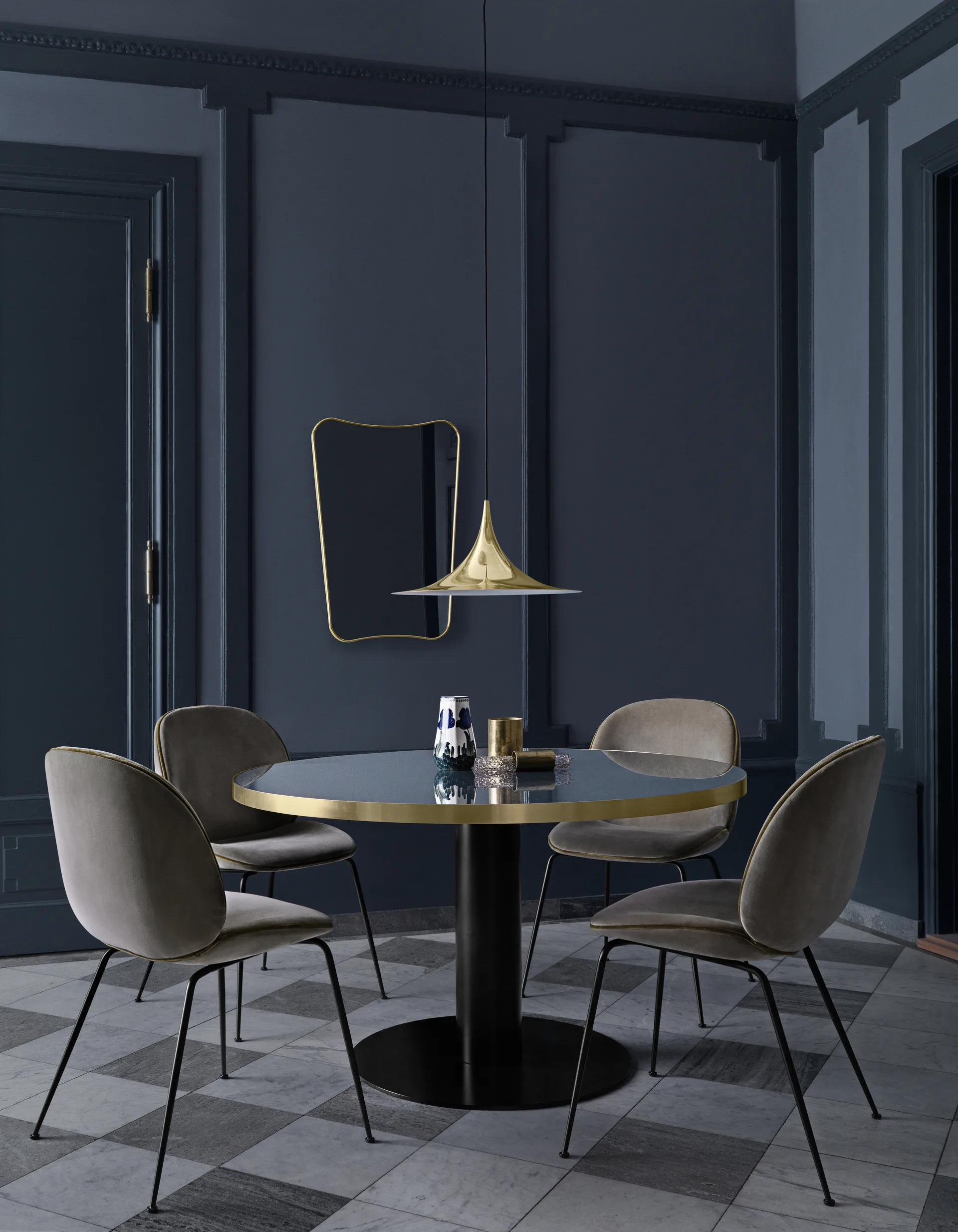 Lampada a sospensione Semi Ø47 cm, Polished brass GUBI