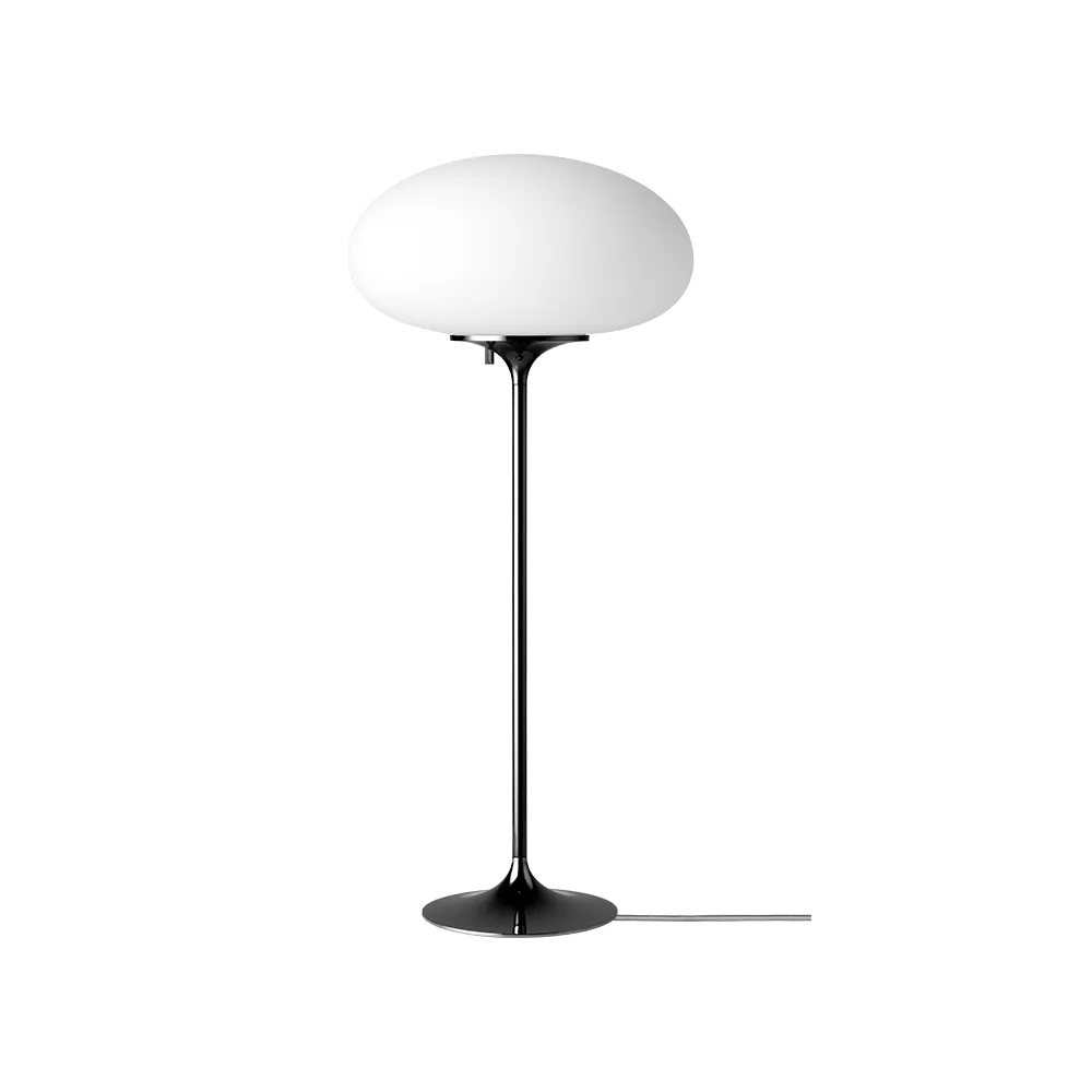 Lampada da pavimento Stemlite, nero cromo, 110 cm GUBI