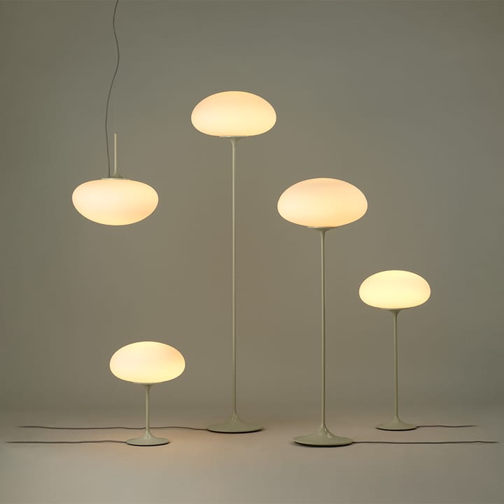 Lampada da pavimento Stemlite - nero cromo, alt. 110 cm - GUBI