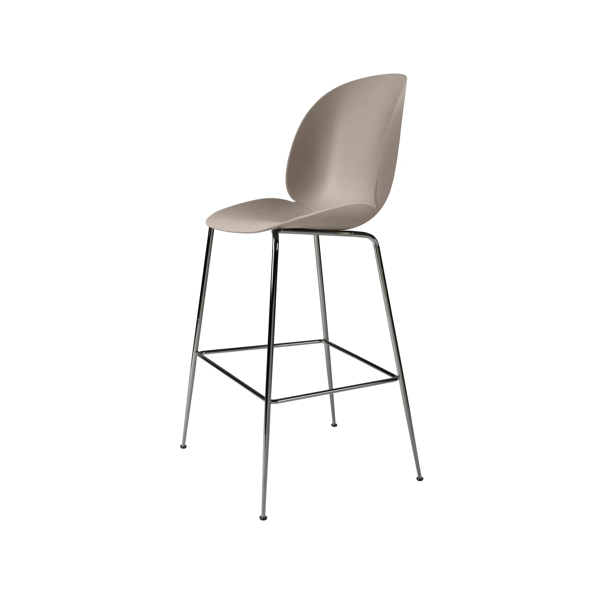 Sedia alta da bar Beetle, new beige, base in acciaio cromato nero GUBI