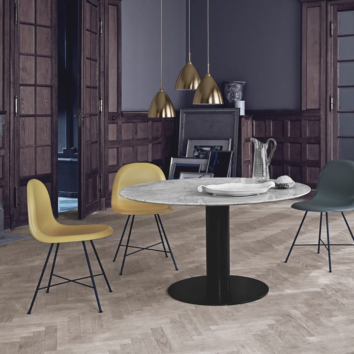 Tavolo da pranzo Gubi 2.0 - rovere Ø 130 cm, base nera - GUBI