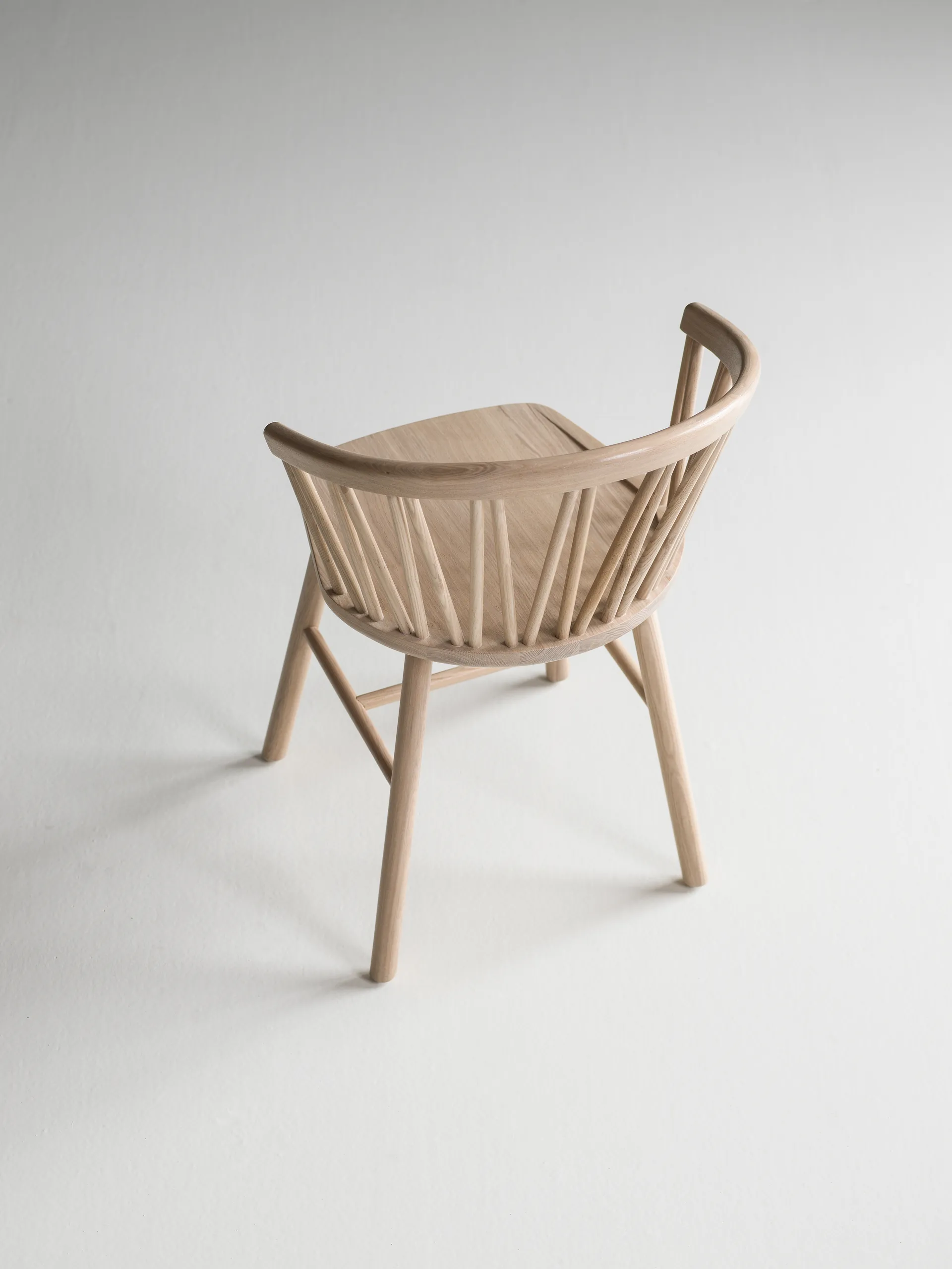 Sedia lounge ZigZag, Frassino tinto chiaro Hans K