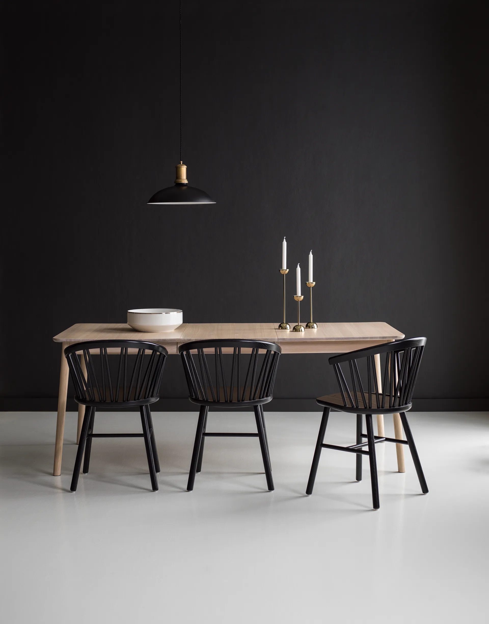 Sedia lounge ZigZag, Frassino tinto nero Hans K