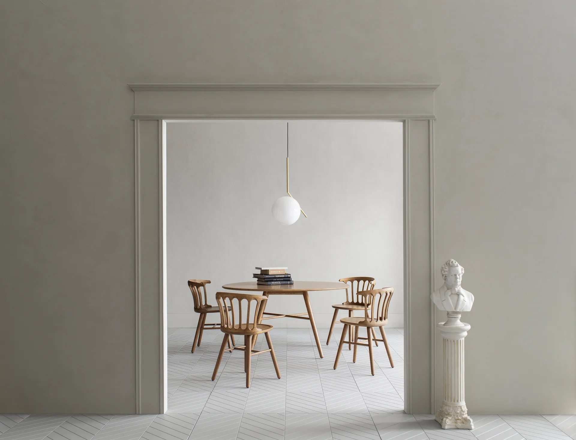 Tavolo San Marco Ø 140 cm, Rovere oliato Hans K