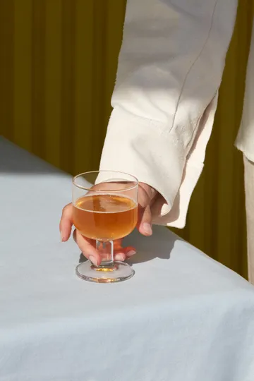 Bicchiere con piede Tavern - M 20 cl - HAY