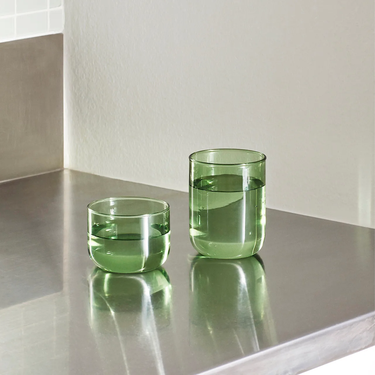 Bicchiere tumbler Tint 30 cl confezione da 2, verde HAY