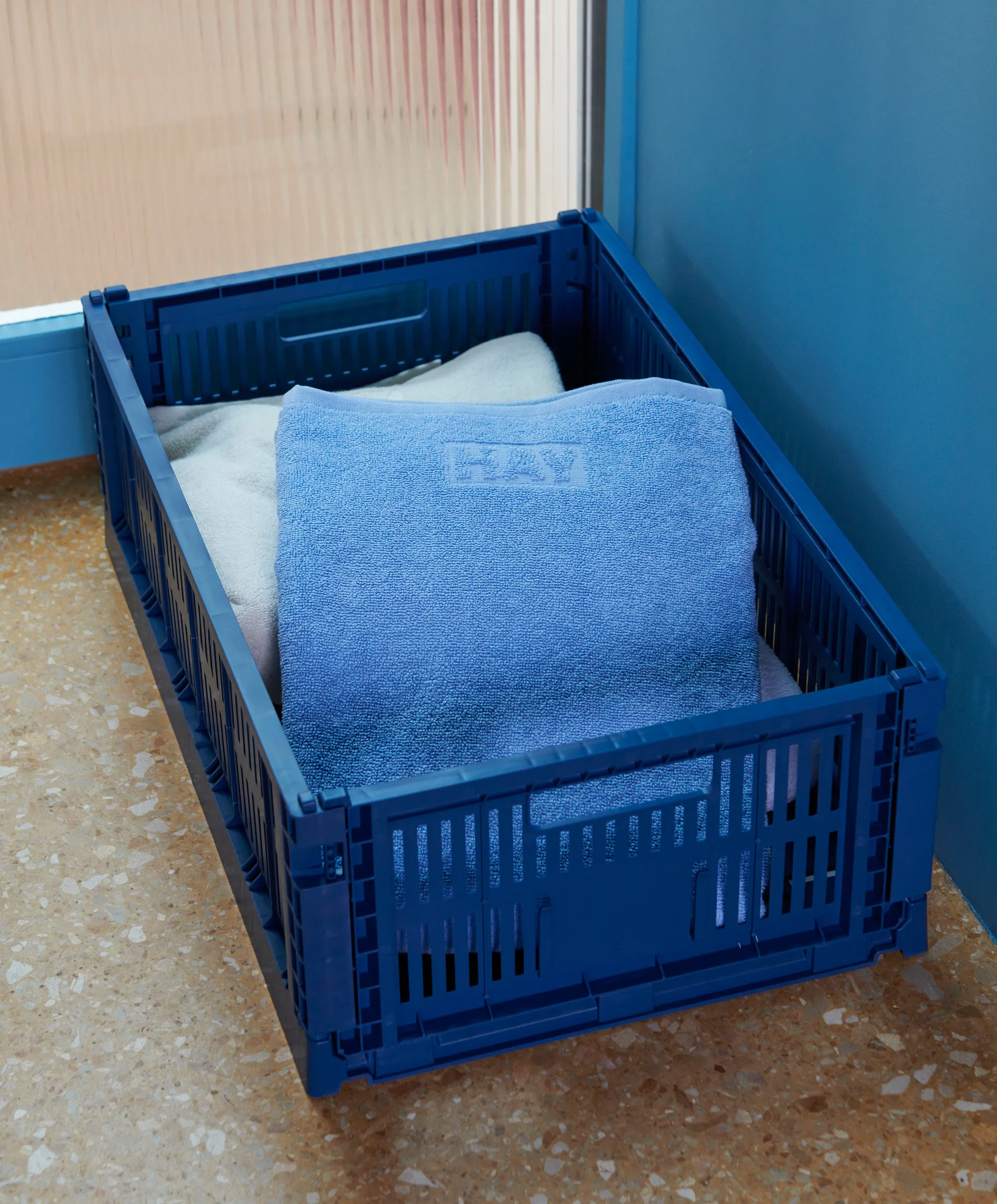 Cassetta Colour L 34,5x53 cm, Blu scuro HAY